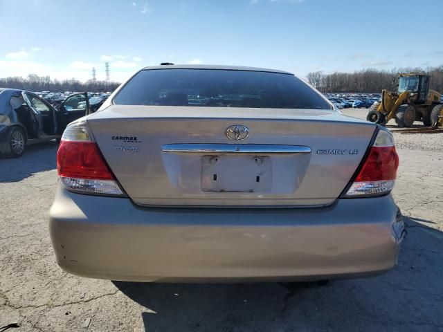 2005 Toyota Camry LE