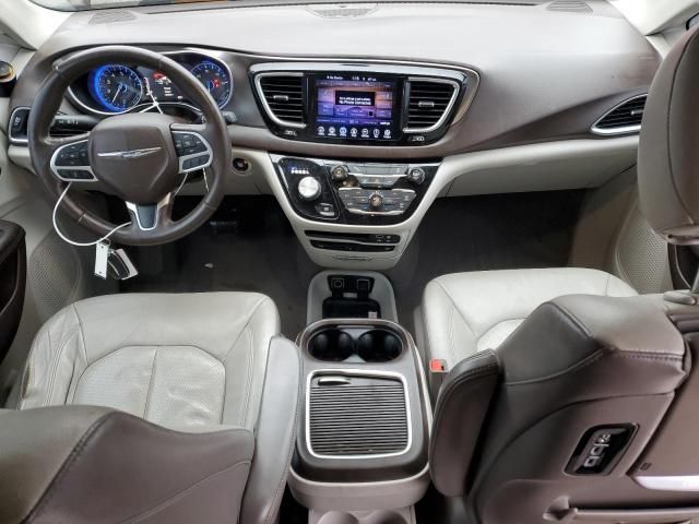 2017 Chrysler Pacifica Touring L Plus