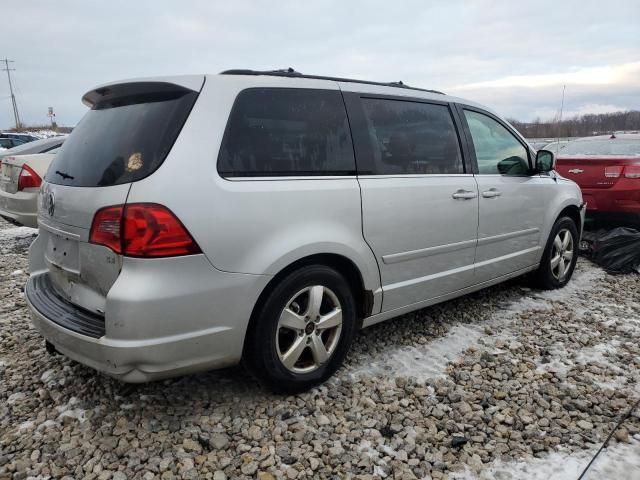 2009 Volkswagen Routan SE