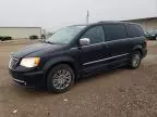 2015 Chrysler Town & Country Touring L