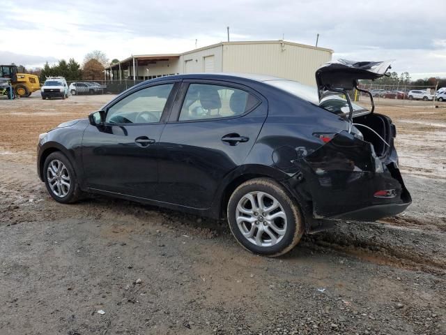 2017 Toyota Yaris IA