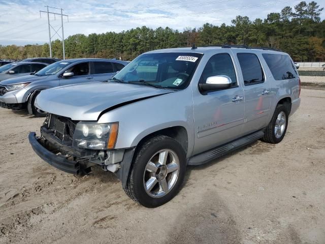 2014 Chevrolet Suburban C1500 LTZ