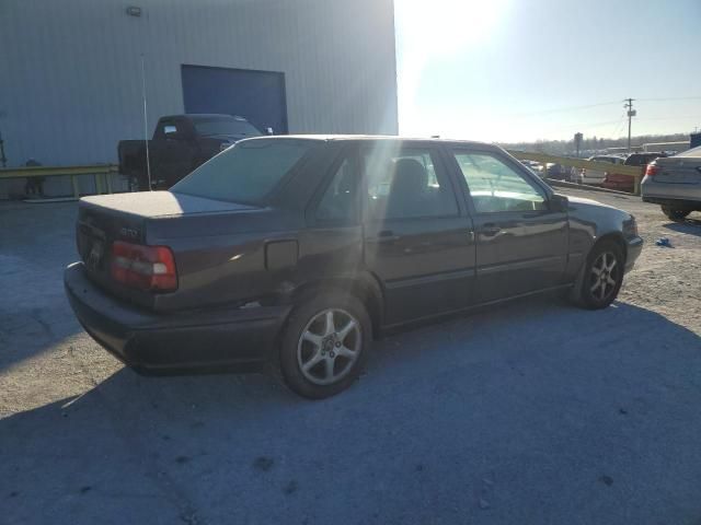 1998 Volvo S70