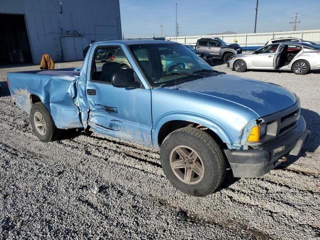 1997 Chevrolet S Truck S10