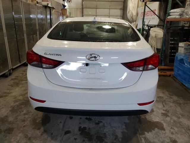 2015 Hyundai Elantra SE