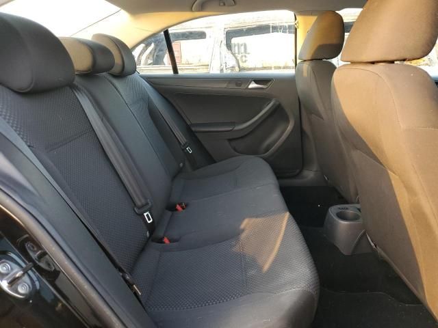 2013 Volkswagen Jetta Base