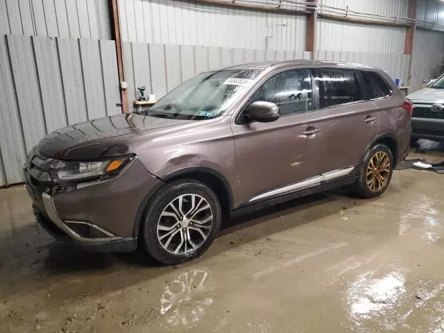 2017 Mitsubishi Outlander SE