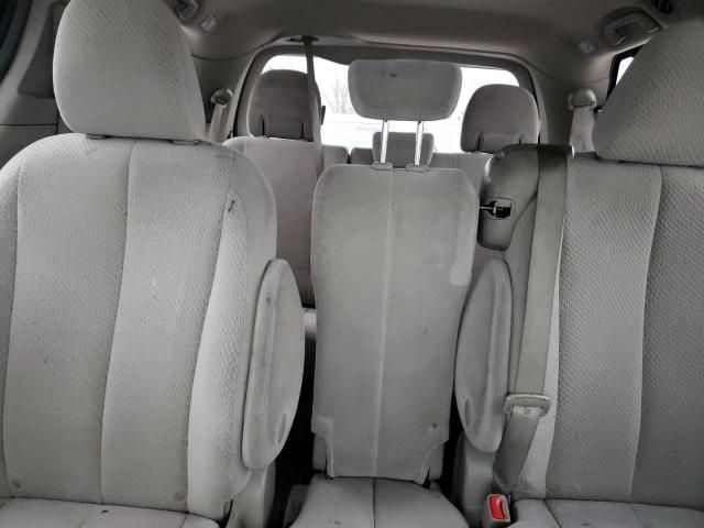 2013 Toyota Sienna LE