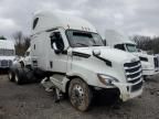 2021 Freightliner Cascadia 126