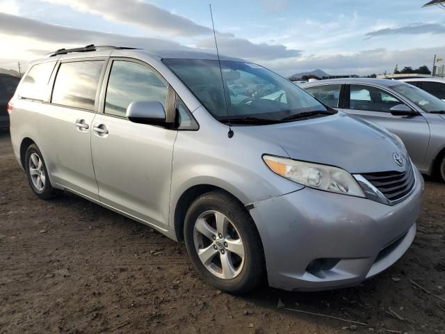 2012 Toyota Sienna LE