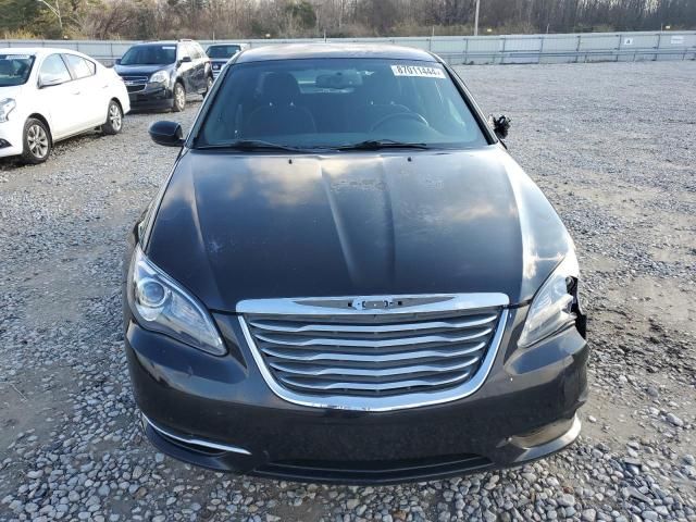 2012 Chrysler 200 Touring