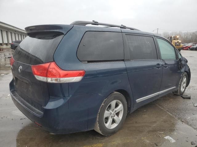 2012 Toyota Sienna LE