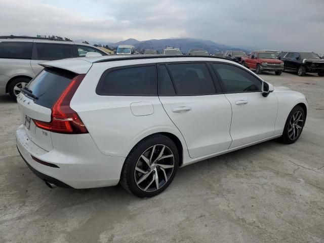 2020 Volvo V60 T5 Momentum