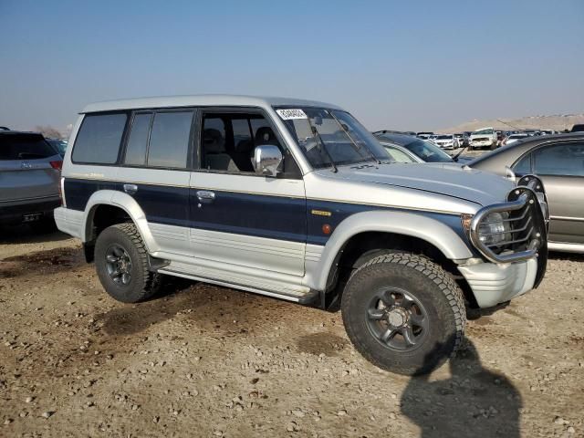 1995 Mitsubishi Pajero