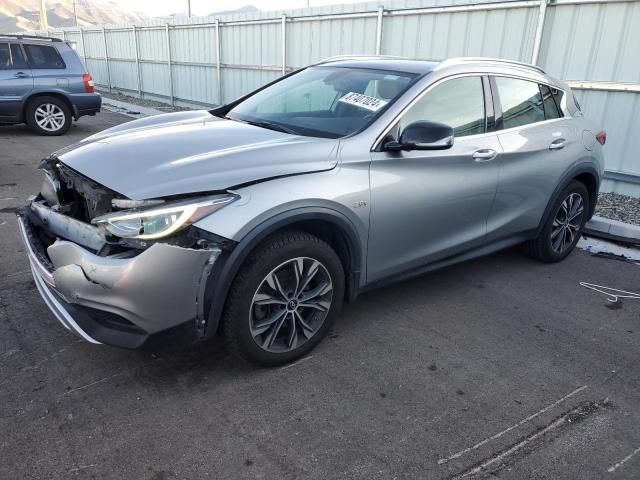 2018 Infiniti QX30 Base