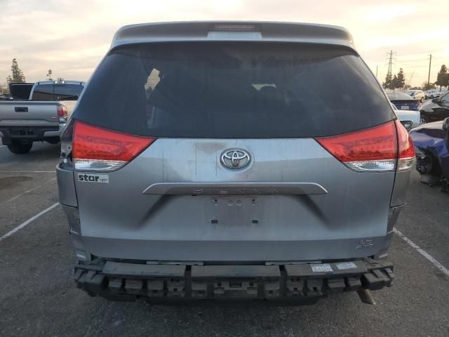 2012 Toyota Sienna LE