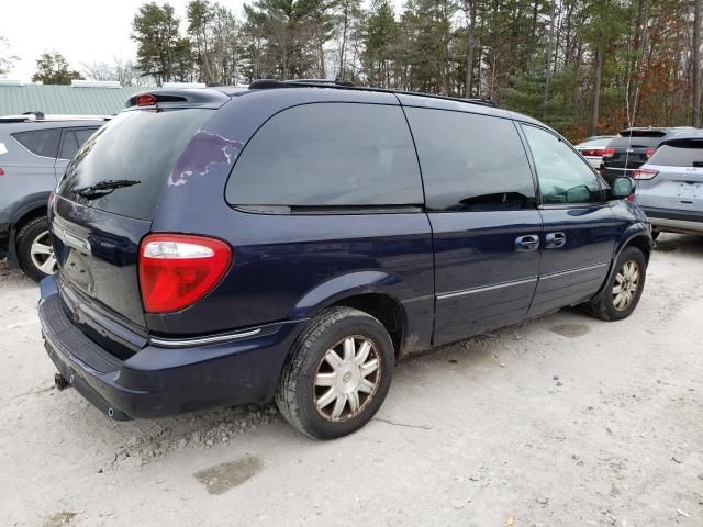 2005 Chrysler Town & Country Touring