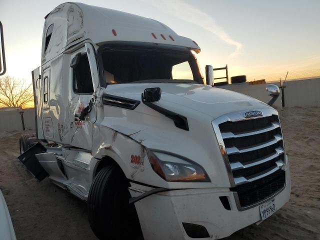 2022 Freightliner Cascadia 126