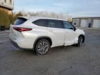 2020 Toyota Highlander Platinum