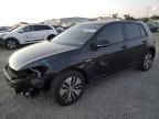 2016 Volkswagen E-GOLF SE