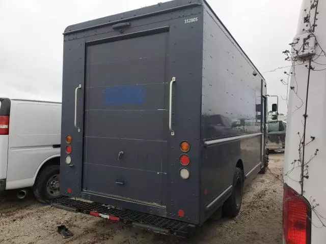 2020 Freightliner Chassis M Line WALK-IN Van