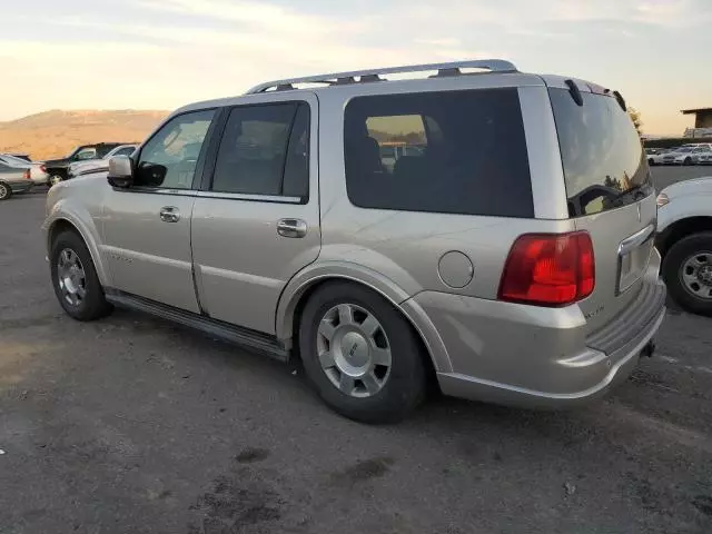 2005 Lincoln Navigator