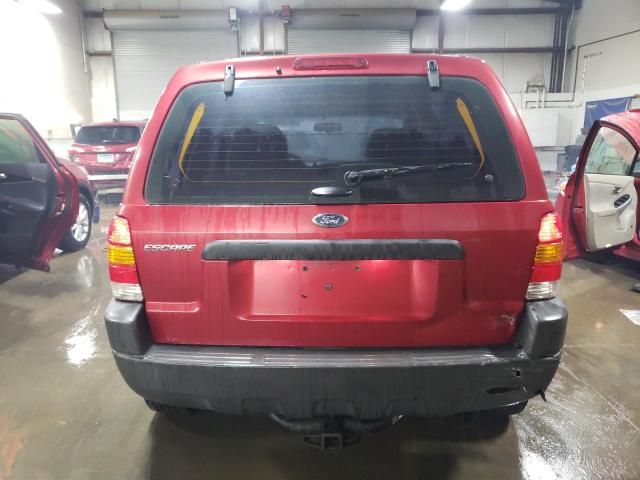 2004 Ford Escape XLS