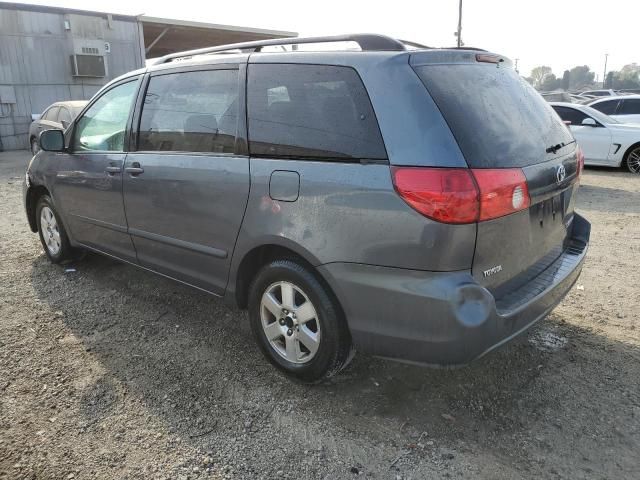 2006 Toyota Sienna CE