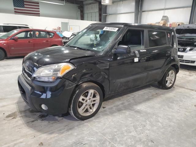 2010 KIA Soul +