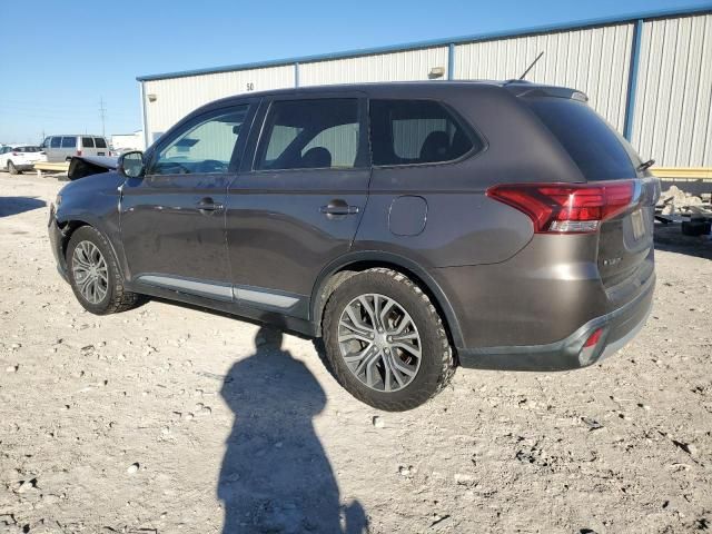 2016 Mitsubishi Outlander SE