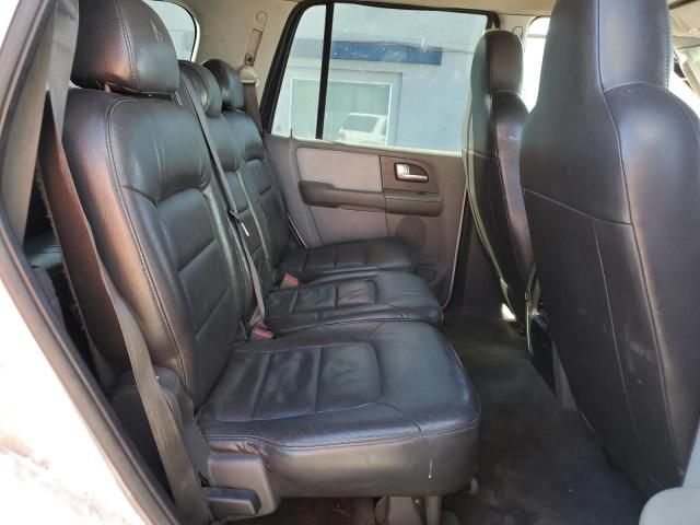 2004 Ford Expedition XLT