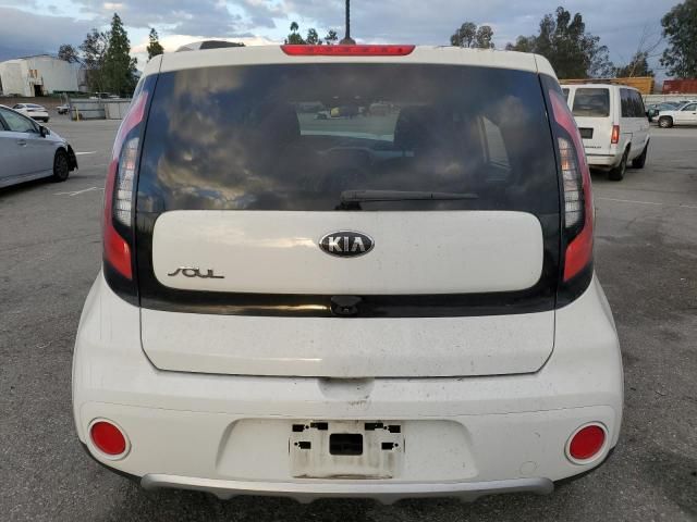 2017 KIA Soul +