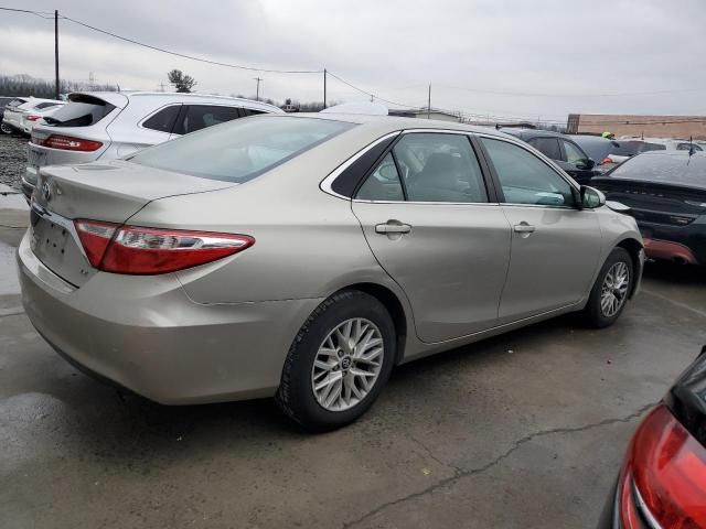 2016 Toyota Camry LE