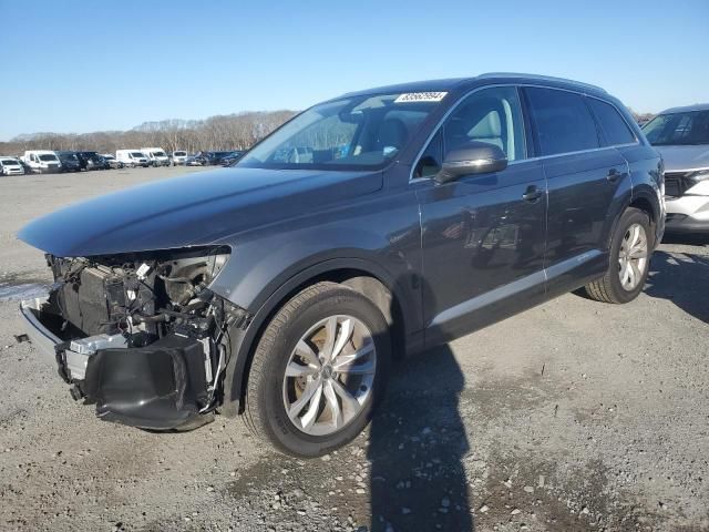 2019 Audi Q7 Premium Plus