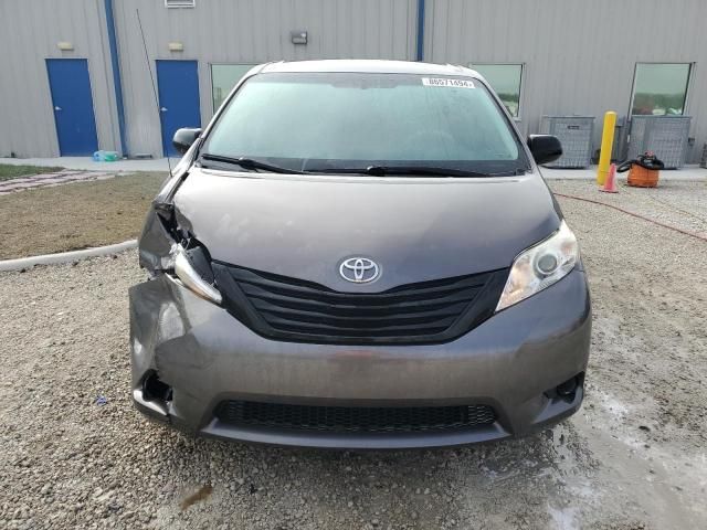 2013 Toyota Sienna