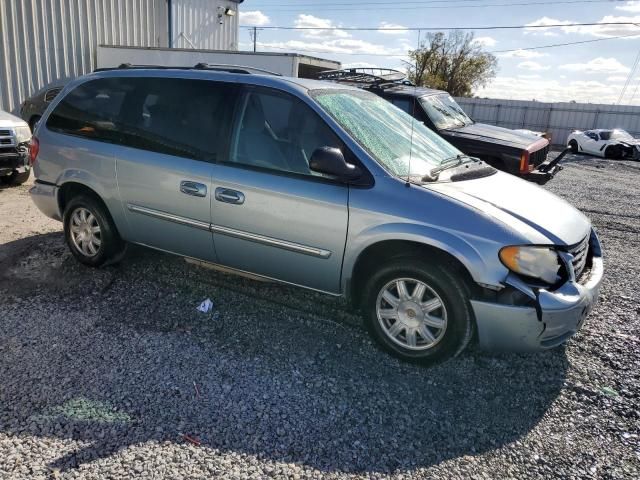 2006 Chrysler Town & Country Touring