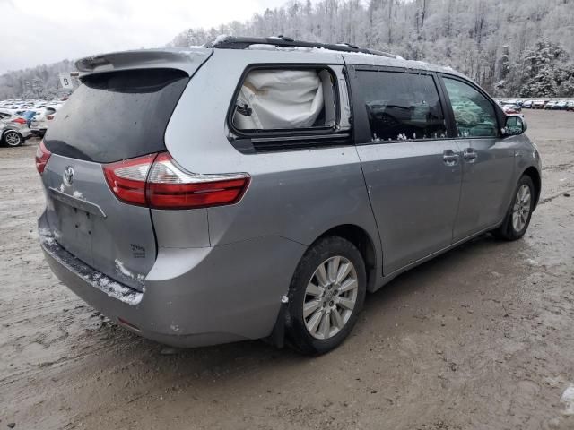 2017 Toyota Sienna LE