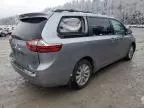 2017 Toyota Sienna LE