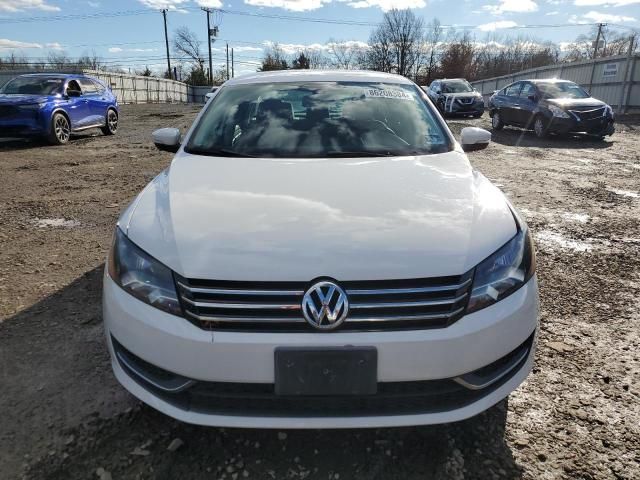 2013 Volkswagen Passat S