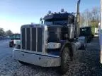 2016 Peterbilt 389