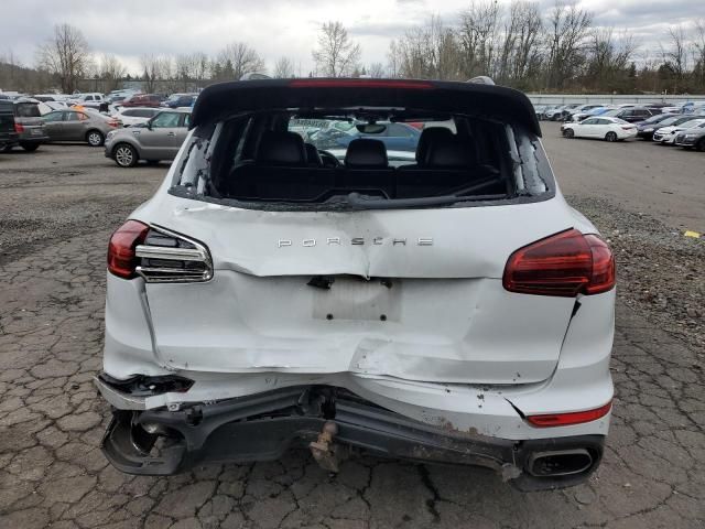 2016 Porsche Cayenne