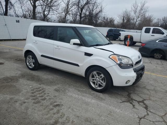 2011 KIA Soul +