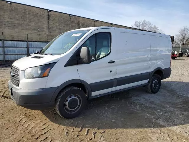 2016 Ford Transit T-250