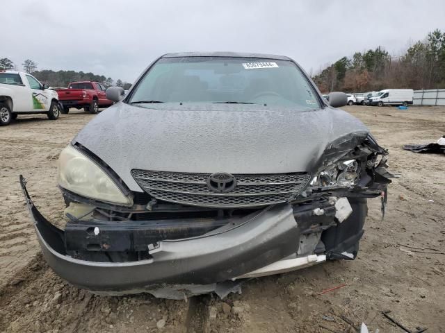 2004 Toyota Camry LE