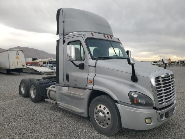 2017 Freightliner Cascadia 125