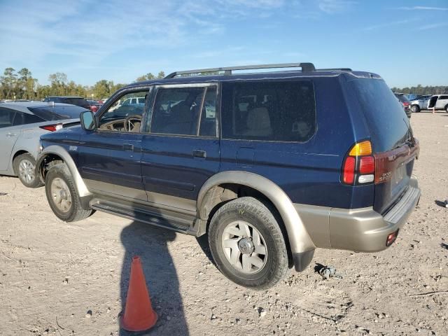 2001 Mitsubishi Montero Sport XLS