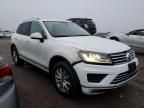 2016 Volkswagen Touareg Sport