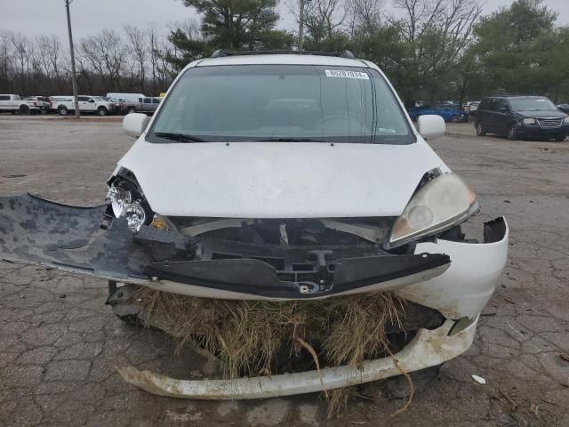 2007 Toyota Sienna XLE