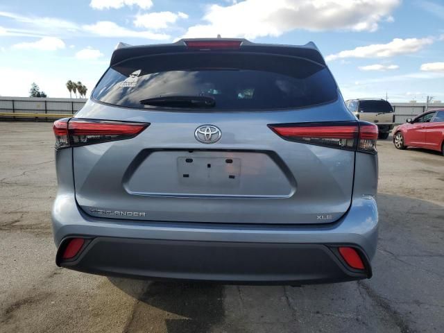 2022 Toyota Highlander XLE