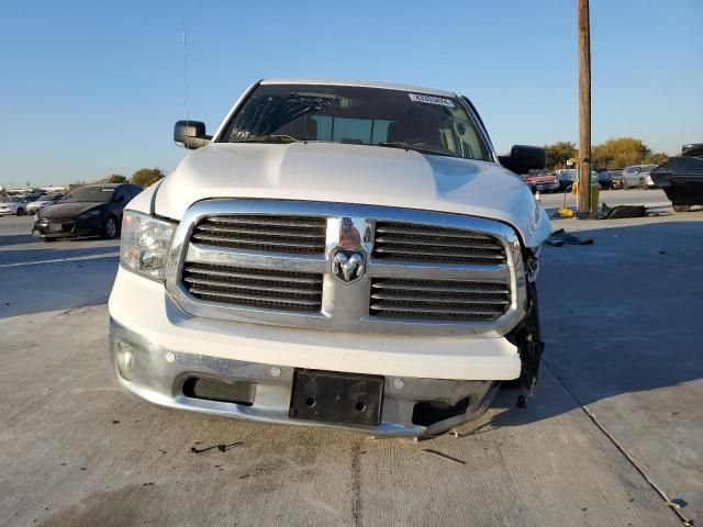 2015 Dodge RAM 1500 SLT